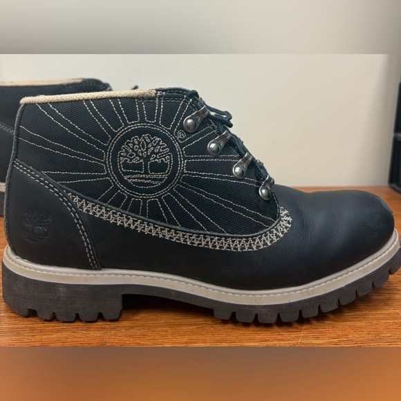Timberland Chukka Combat Boots Sunburst Black Leather Silver Accents Men’s SZ 9 main image 15